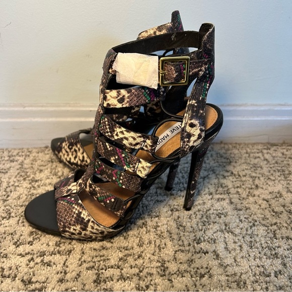 Steve Madden Prefixx Multi-Colored Snakeskin Print Strappy Peep Toe Heels Size 8 - Picture 4 of 15